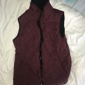 NWT Bass reversible vest